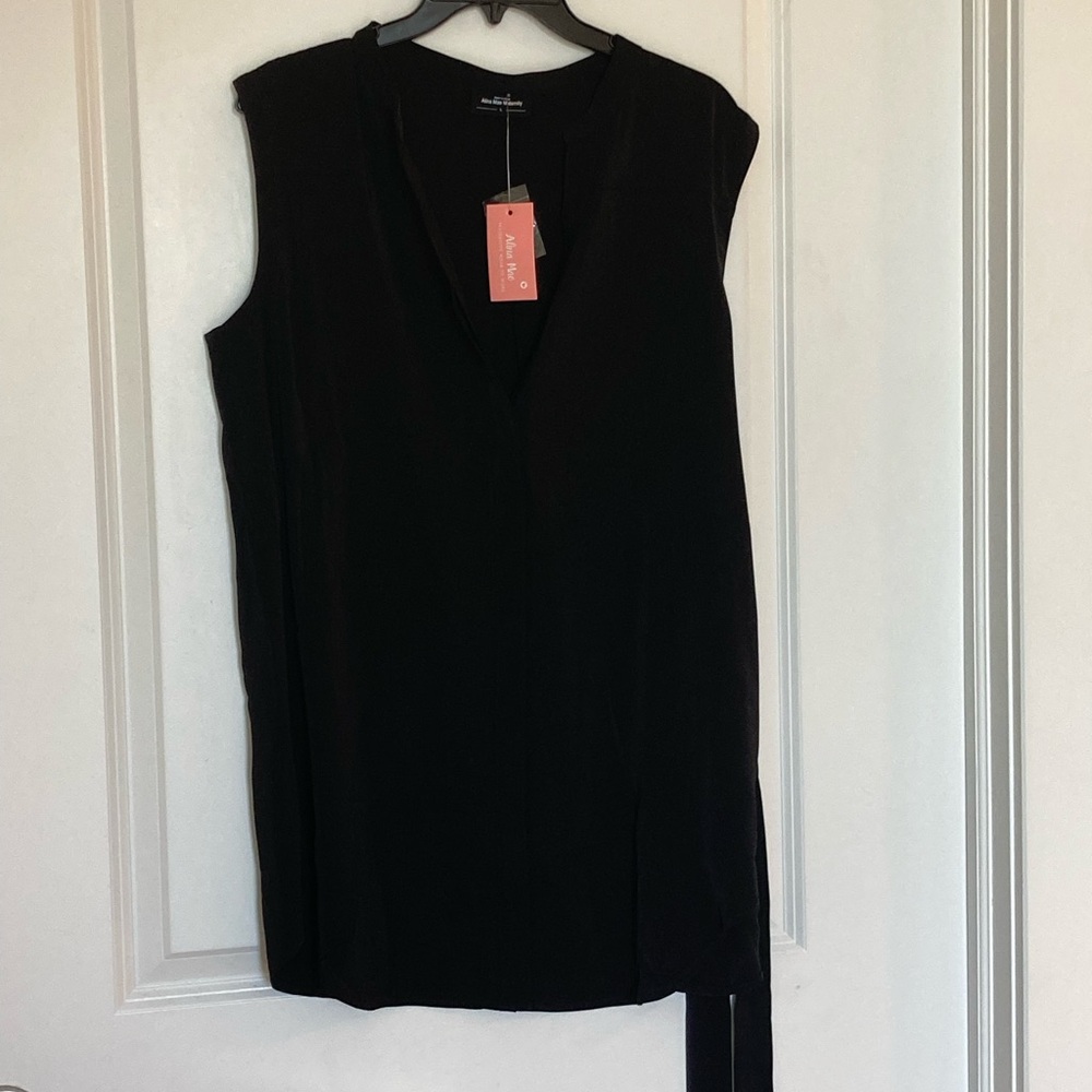 Black Maternity Sleeveless Top with Belt - Picture 3 of 6